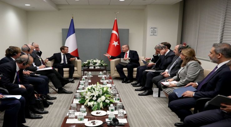 Erdoğan Görüşmelerini Sürdürdü
