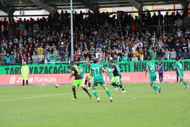 Atiker Konyaspor Bir Üst Turda