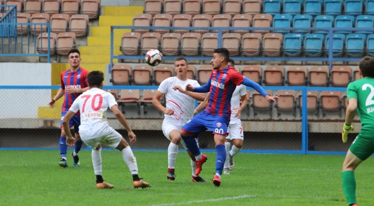 Kardemir Karabükspor 3 Golle Turladı