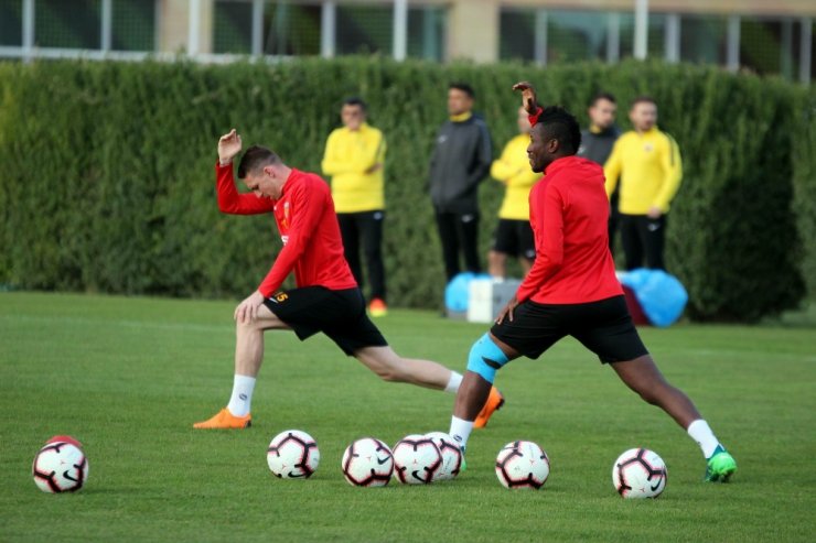 Kayserispor’da Beşiktaş Mesaisi Sürüyor
