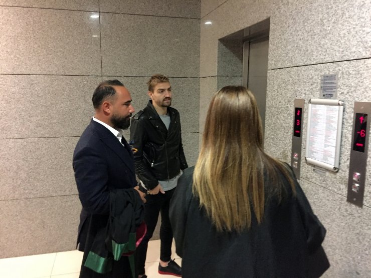 Caner Erkin Hakim Karşısına Çıktı