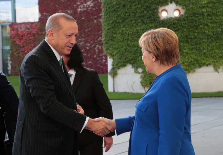 Erdoğan, Merkel İle Görüştü