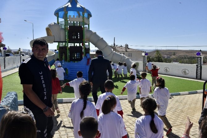 Köse’de Çocuk Parkı Açılışı Gerçekleştirildi