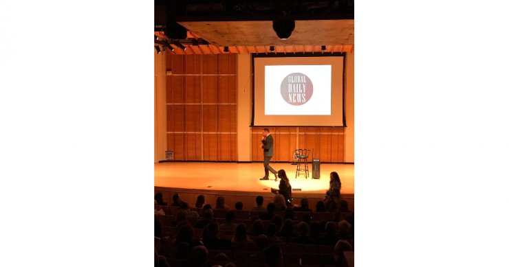 Abd’de Stand-up Gösterisi Yaptı