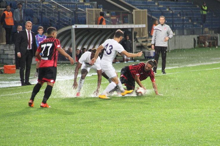 Gençler 7’de 7 Yaptı