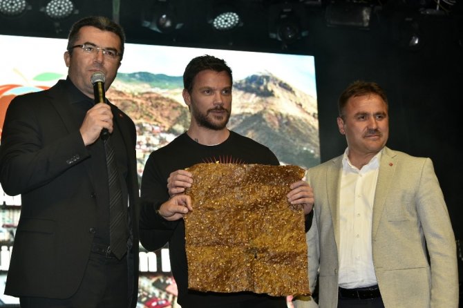 Gümüşhane’de Festival Sinan Akçıl Konseriyle Son Buldu