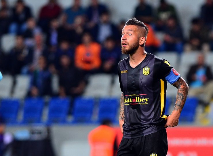 Başakşehir Ve Yeni Malatyaspor Puanları Paylaştı