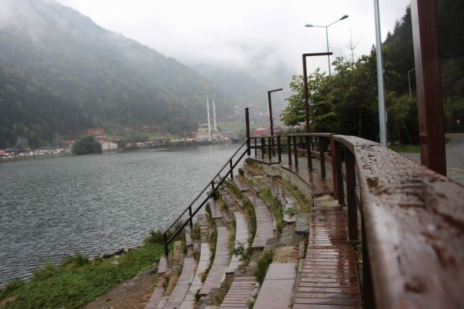 Uzungöl Sessizliğe Büründü