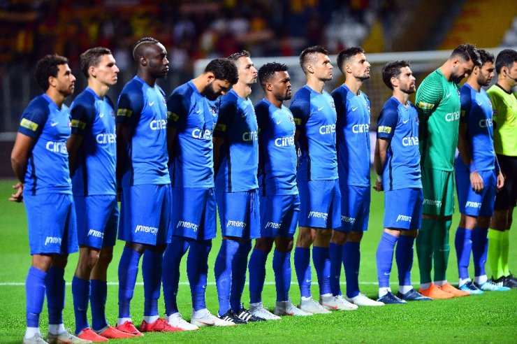 İlk 20 Dakika Sessiz Bitti