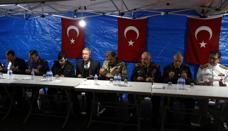 Akar’dan Terörle Mücadelede Kararlılık Mesajı