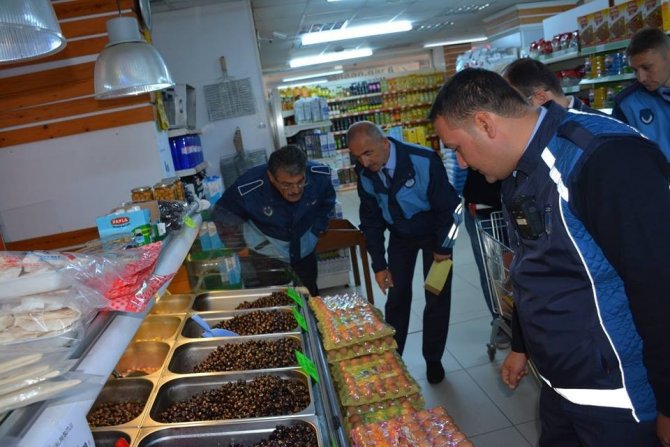 Görele’de Marketler Denetlendi