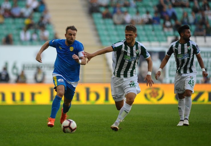Bursaspor Tek Golle Kazandı