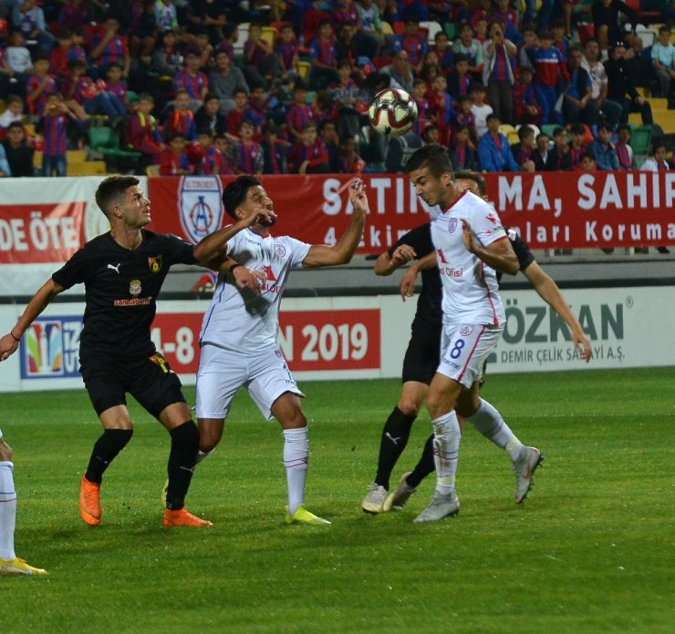 İzmir’de Gollü Beraberlik