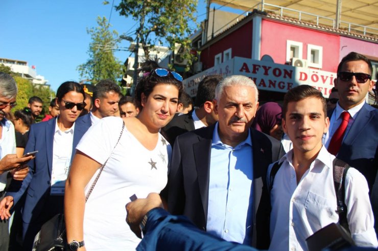 Tbmm Başkanı Yıldırım’dan Esnaf Ziyareti
