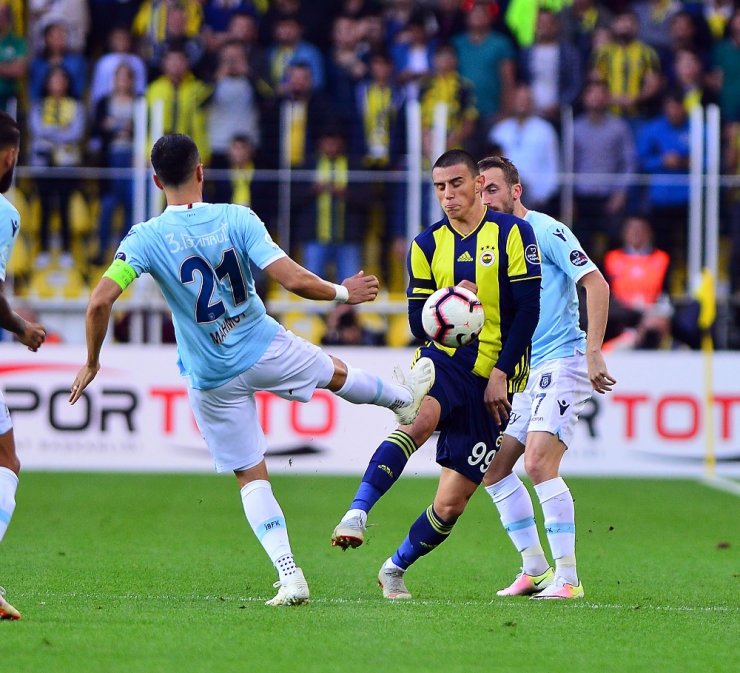 İlk Yarıda Gol Sesi Çıkmadı