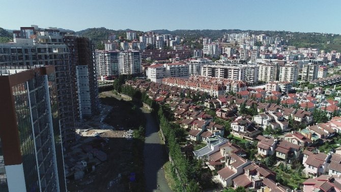 Doğu Karadeniz Bölgesi’nde Dere Yataklarını İşgal Eden Yapılar Yıkılacak