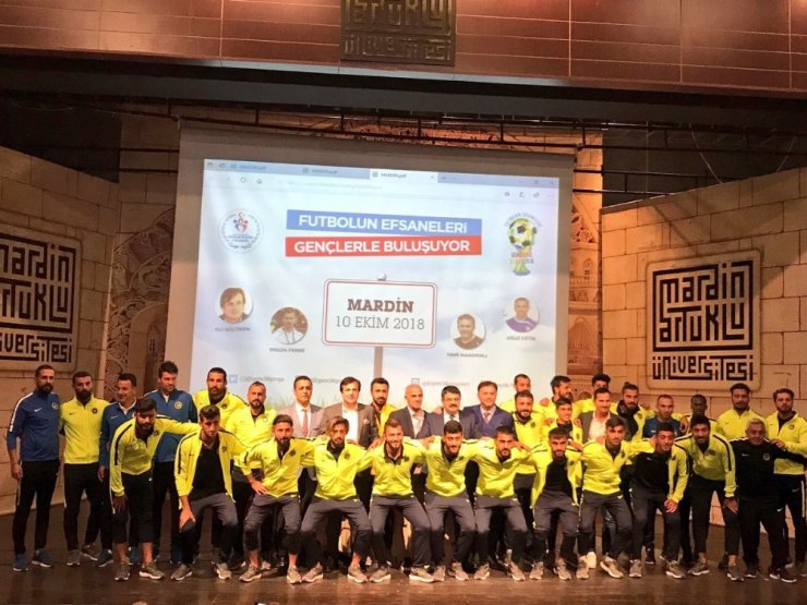 Futbolun Efsaneleri Mardinli Gençlerle Buluştu