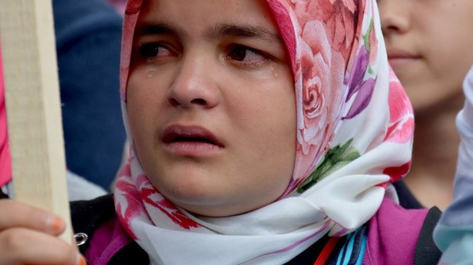 Kızı İçin Miting Yapan Acılı Baba Cumhurbaşkanı’na Seslendi