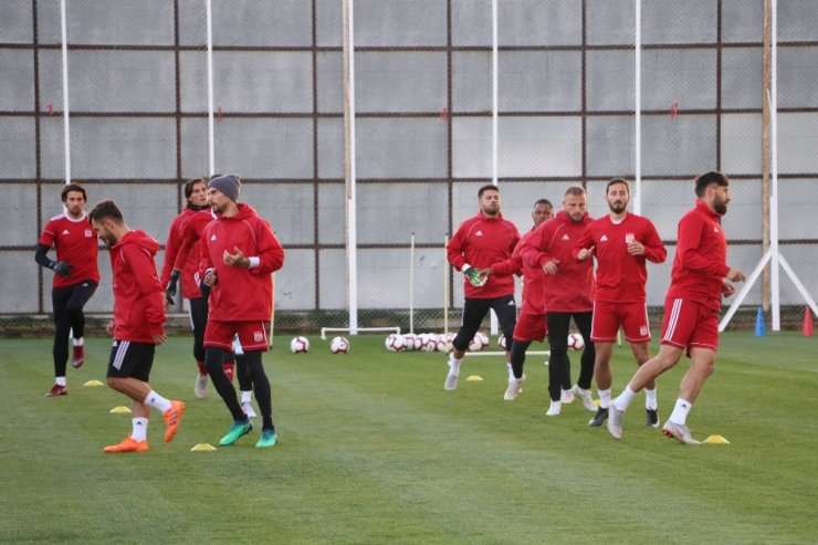 "Fenerbahçe Maçından Galibiyetle Ayrılmak İstiyoruz"