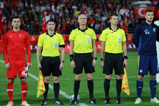 Özel Maç: Türkiye: 0 - Bosna Hersek: 0 (Maç Devam Ediyor)