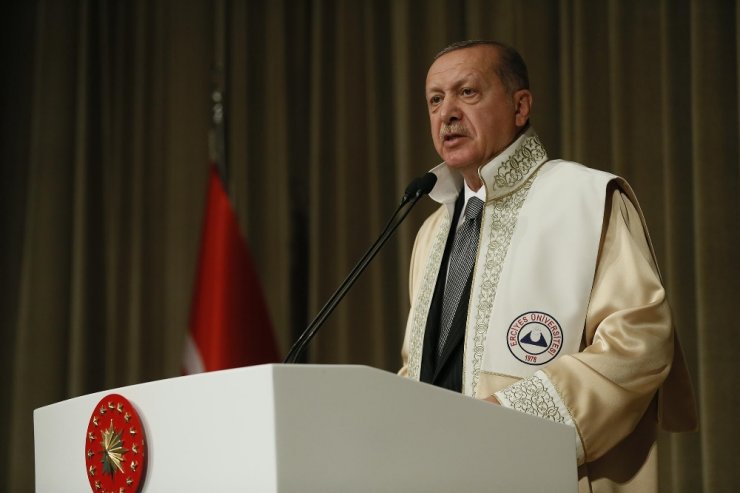 "Üniversitelerde Tek Tipçiliğe Karşıyız"