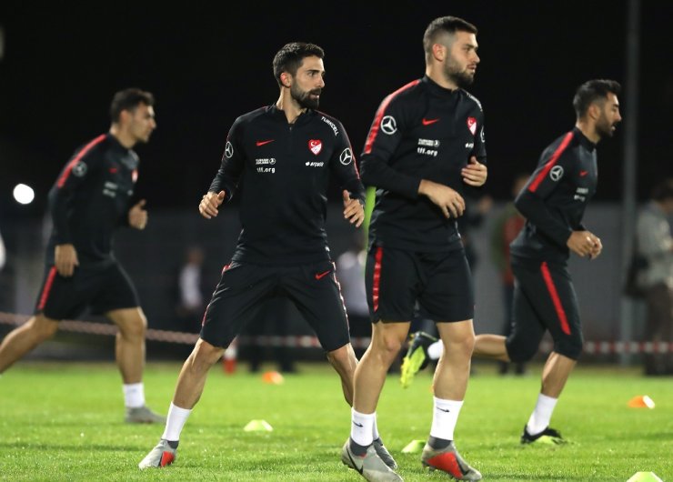 A Milli Takım Rusya Maçı Hazırlıklarını Tamamladı