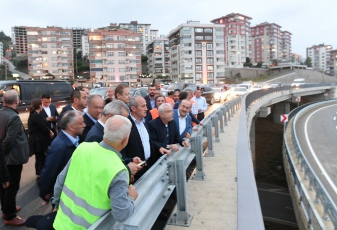 Bakan Turhan, Trabzon’daki Ulaşım Yatırımlarını İnceledi