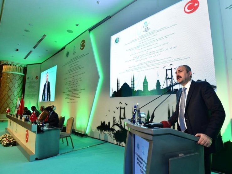 “İslam İle Terör Asla Yan Yana Kullanılamaz”