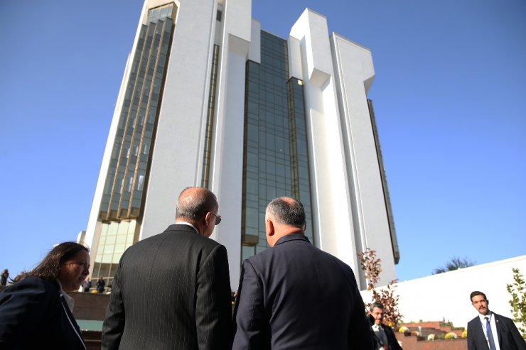 Erdoğan Moldova Cumhurbaşkanlığı Binasının Açılış Törenine Katıldı