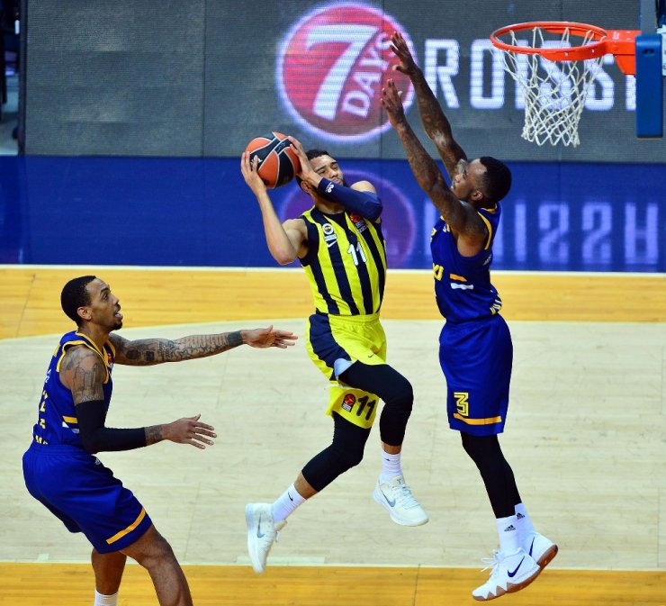 Fener 2’de 2 Yaptı