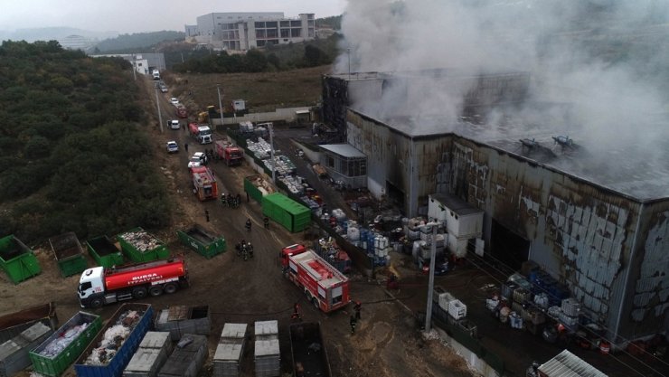 Fabrikadaki Yangının Boyutu Gün Ağırınca Ortaya Çıktı