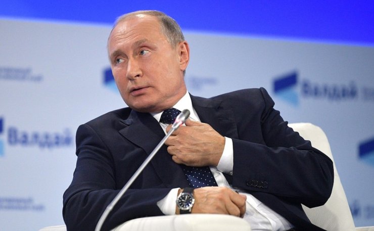 Putin: Deaş’ın Elinde 700 Esir Var