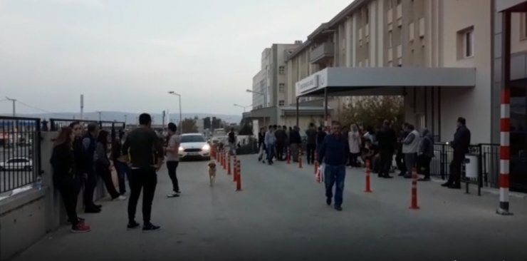 İzmir’de İstinat Duvarı Faciası: 2 Ölü, 4 Yaralı