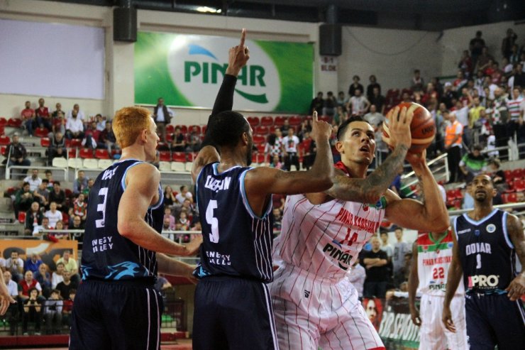 Pınar Karşıyaka: 64 – Donar Groningen: 69