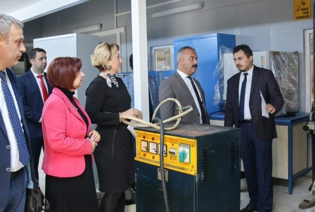 Giresun Üniversitesi Teknik Bilimler Myo Akademik Kurul Toplantısı Gerçekleşti