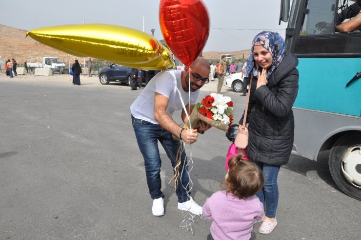 Suriyeli Şahıs Eşine Ve Kızına 2 Yıl Sonra Kavuştu