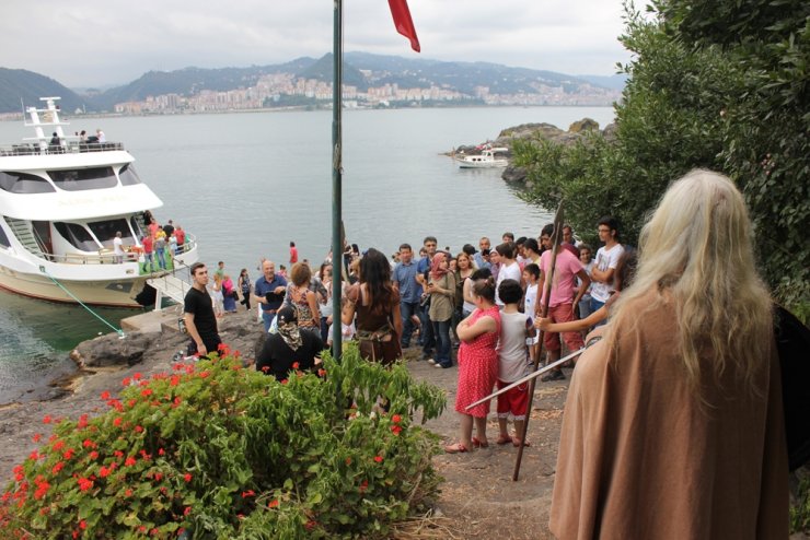 Giresun Adası Turistlerin Yeni Gözdesi
