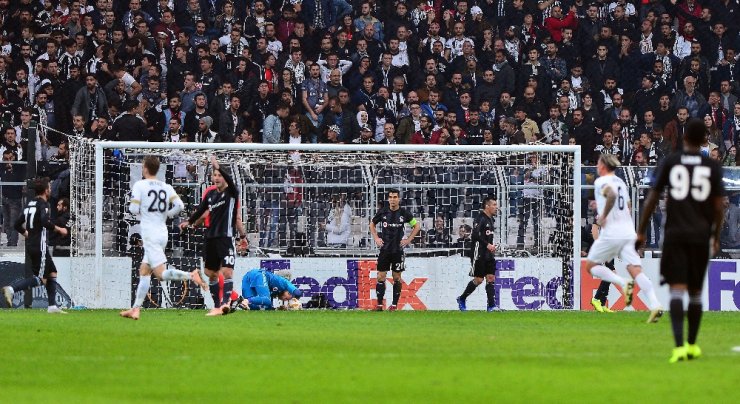 Beşiktaş’a Şok