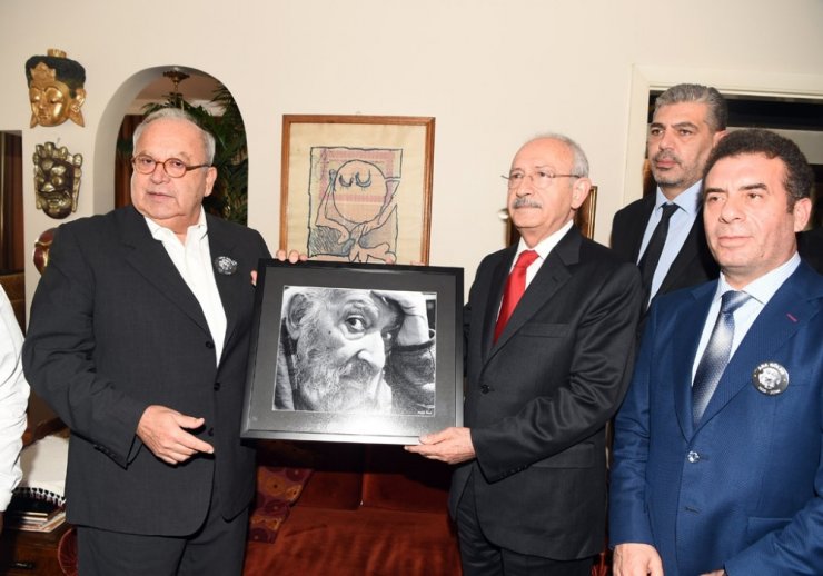 Kılıçdaroğlu’ndan Ara Güler’in Ailesine Taziye Ziyareti