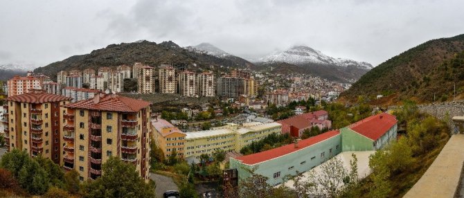 Gümüşhane’nin Yüksekleri Beyaza Büründü