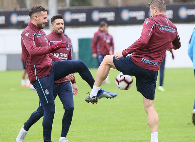 Trabzonspor Antalya’ya Gitti