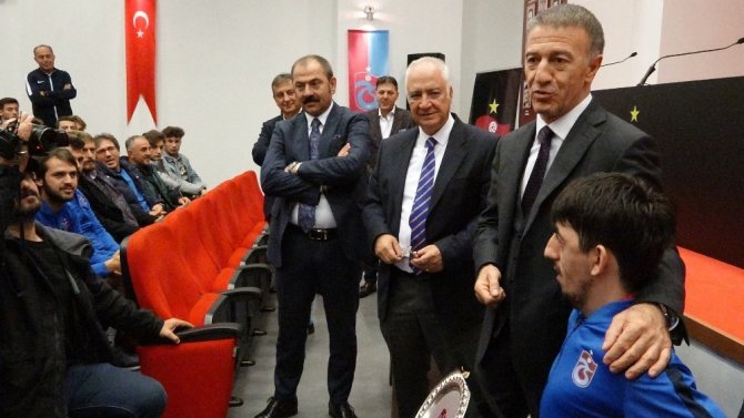 Ağaoğlu: "En Büyük Projemiz Altyapıdır"