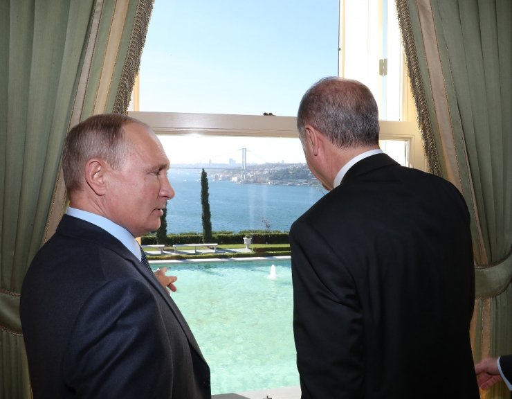 Erdoğan, Putin İle Bir Araya Geldi