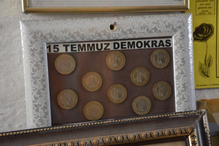 Tam 41 Yıldır Gazete Kupürü Topluyor