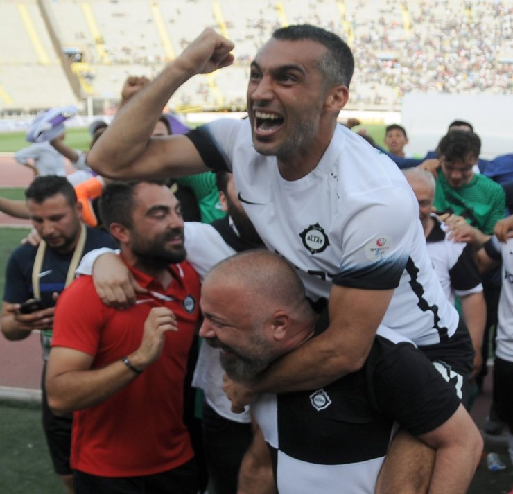 Altay’dan Sürpriz Tercih