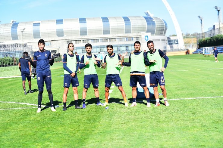 Beşiktaş Mesaisi Başladı