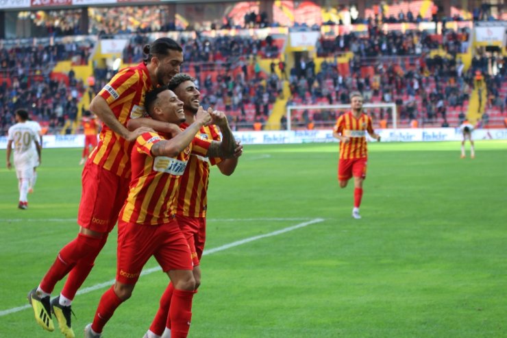Kayserispor: 2 - Dg Sivasspor:0