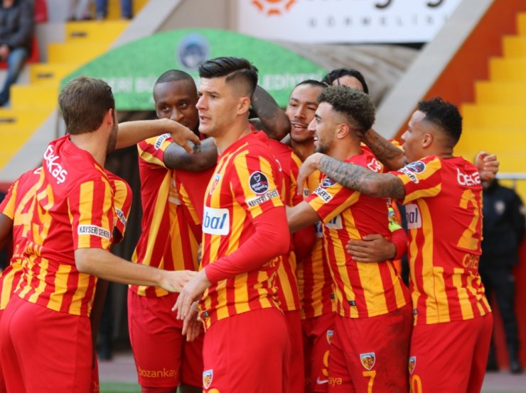 Kayserispor: 2 - Dg Sivasspor:0