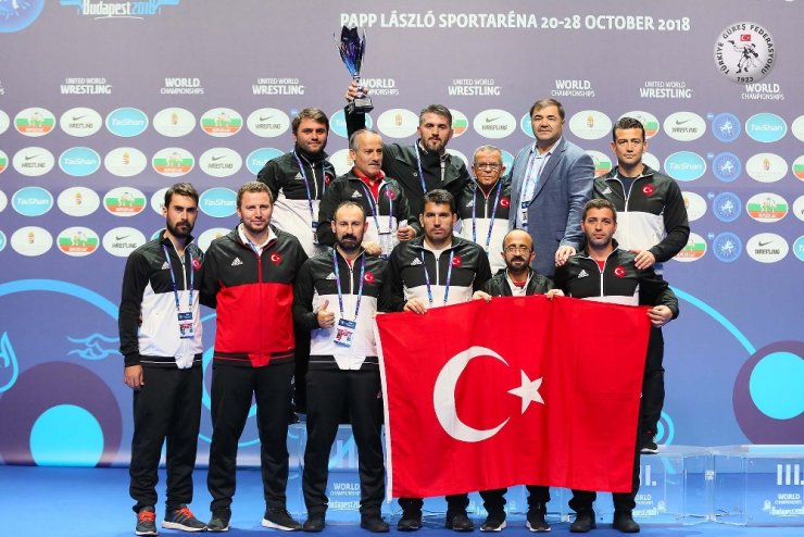 Türkiye Minderde Dünya Üçüncüsü