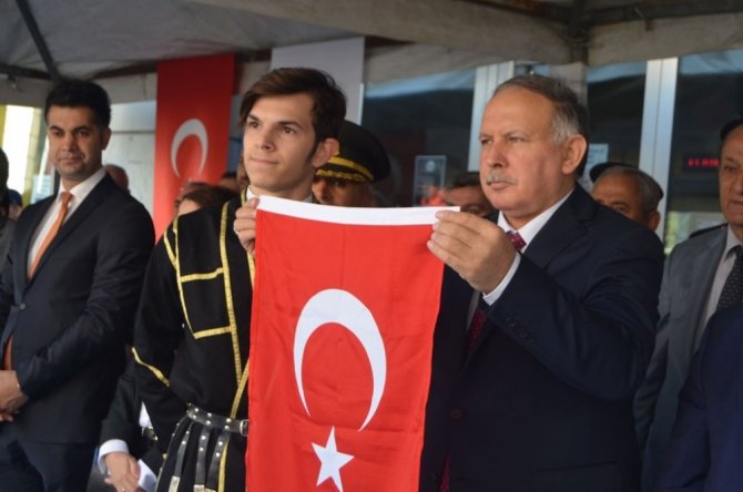 Cumhuriyet Bayramı Artvin’de Coşkuyla Kutlandı